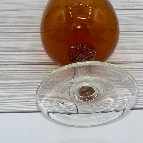 Vintage Italian Empoli Amber Glass Ribbed Swirl Vase on Twisted Glass Stem 11” - Picture 5 of 8